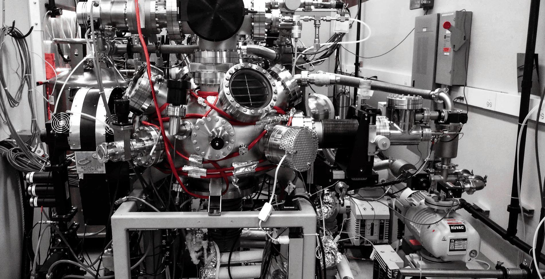 Ion implanter at Los Alamos laboratories